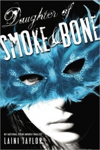 BOOK REVIEW – Daughter of Smoke & Bone (Daughter of Smoke & Bone #1) by Laini Taylor