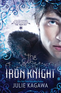 BOOK REVIEW – The Iron Knight (The Iron Fey #4) by Julie Kagawa