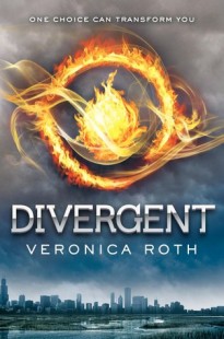 BOOK REVIEW – Divergent (Divergent #1) by Veronica Roth